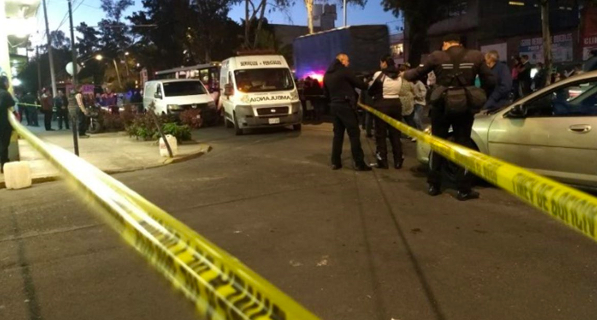 Encuentran a cadáver en descomposición dentro de un tambo en la Roma Sur