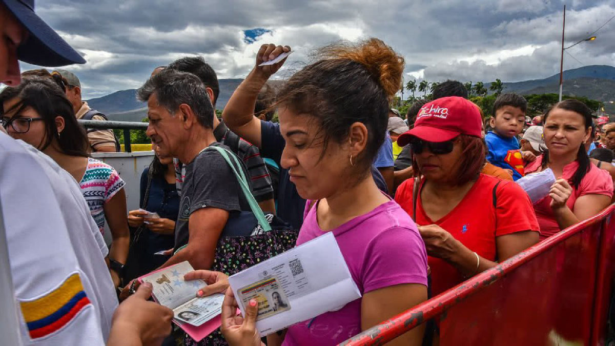 Más de 2.3 millones de venezolanos han abandonado su país