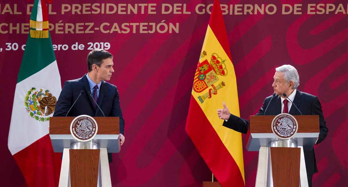 Pedro Sánchez regala a AMLO acta de nacimiento de su abuelo