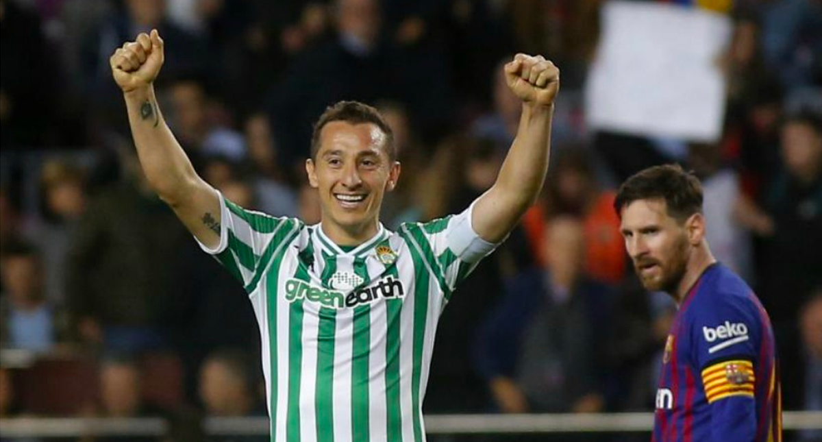 Betis convoca a Guardado para el próximo partido tras lesión