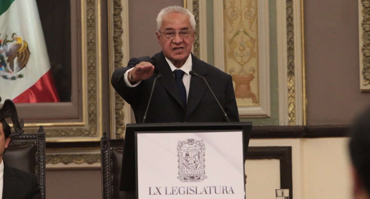 PAN reclama a Morena por nombramiento de gobernador interino de Puebla