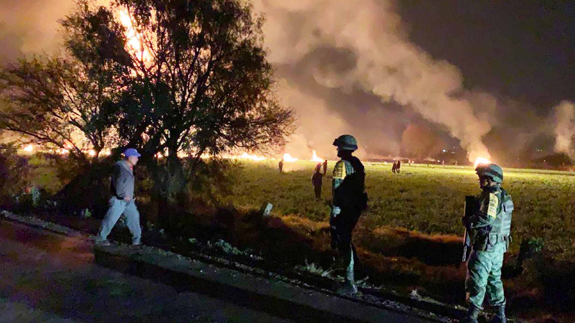 IMSS e ISSSTE atenderán a heridos por explosión en Hidalgo