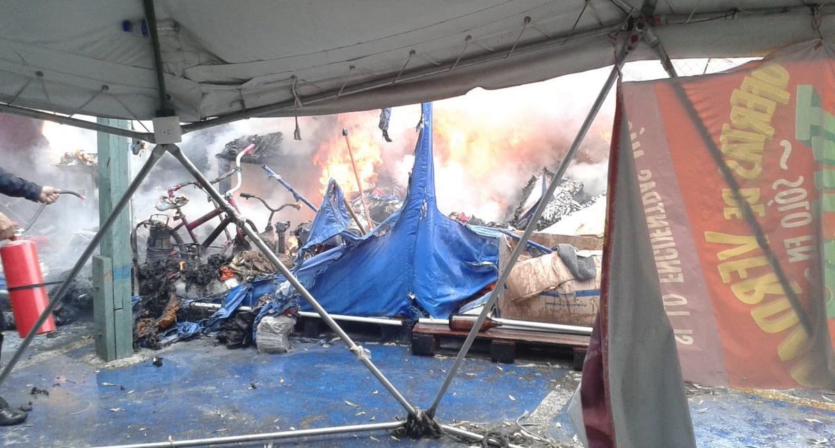 Se incendia campamento de damnificados del Multifamiliar Tlalpan - incendio-campamentos-multifamiliar-tlalpan-2