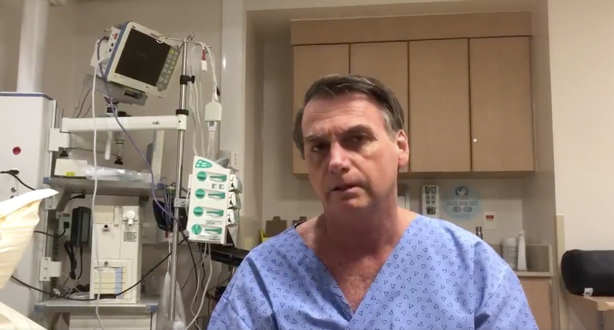 Bolsonaro reasume presidencia de Brasil desde hospital