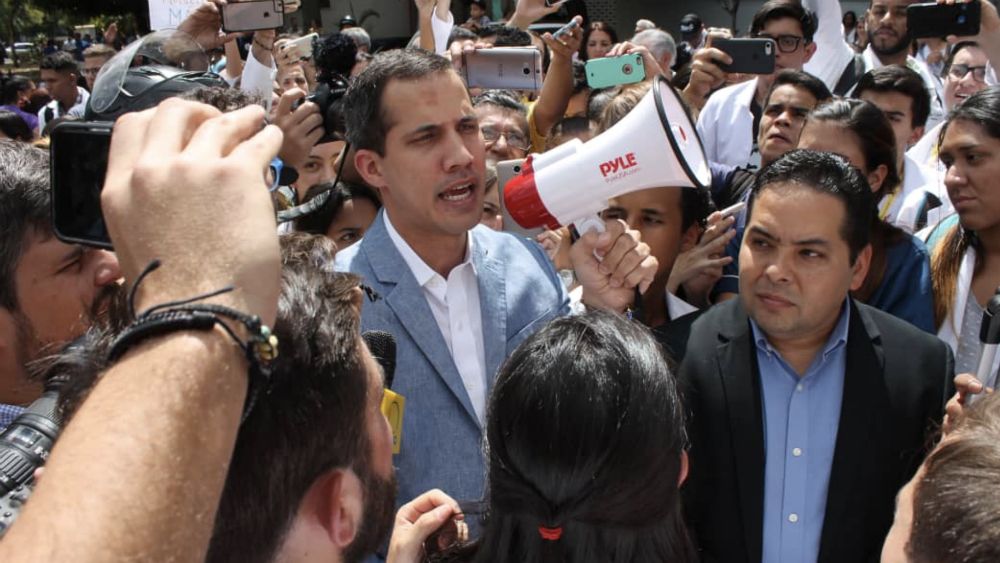 Senadores de EE.UU. instan a UE reconocer a Guaidó como presidente de Venezuela