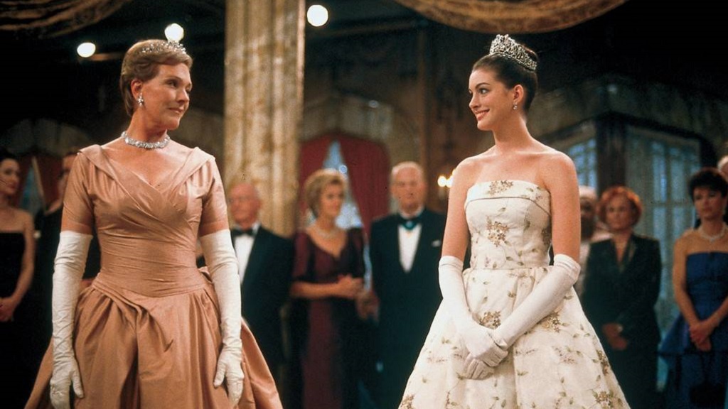 Tenemos todo para El Diario de la Princesa 3: Anne Hathaway - julie-andrews-y-anne-hathaway-en-el-diario-de-la-princesa