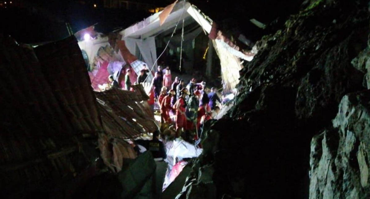 Mueren 15 por colapso de pared en hotel donde celebraban boda en Perú - labores-de-rescate-en-peru