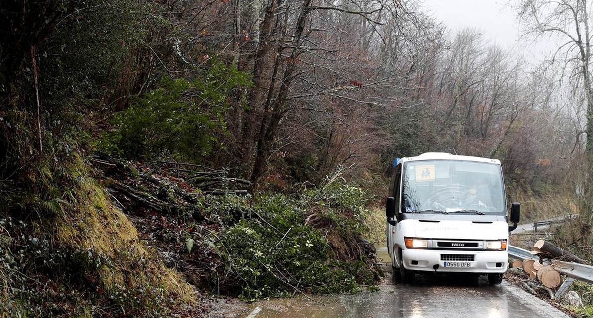 Al menos cuatro muertos por lluvias en Asturias