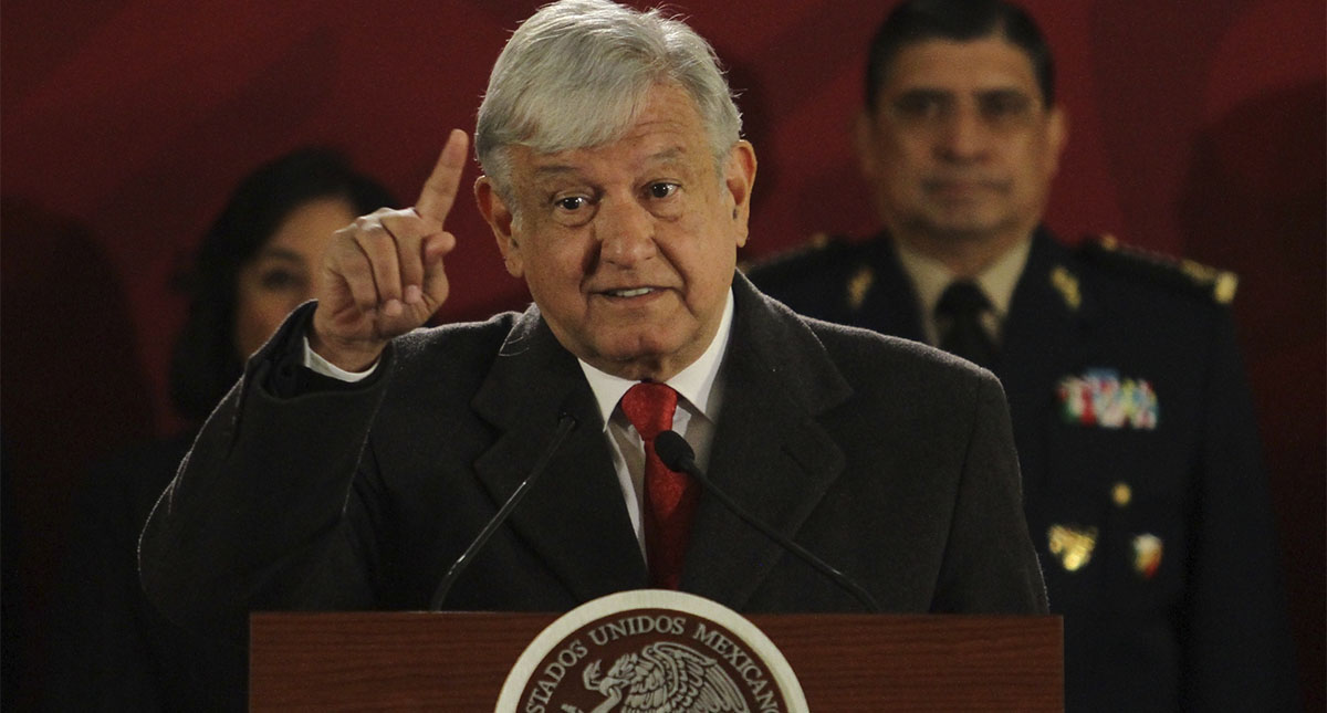 No nos vamos a afligir en la lucha contra robo de combustible: AMLO