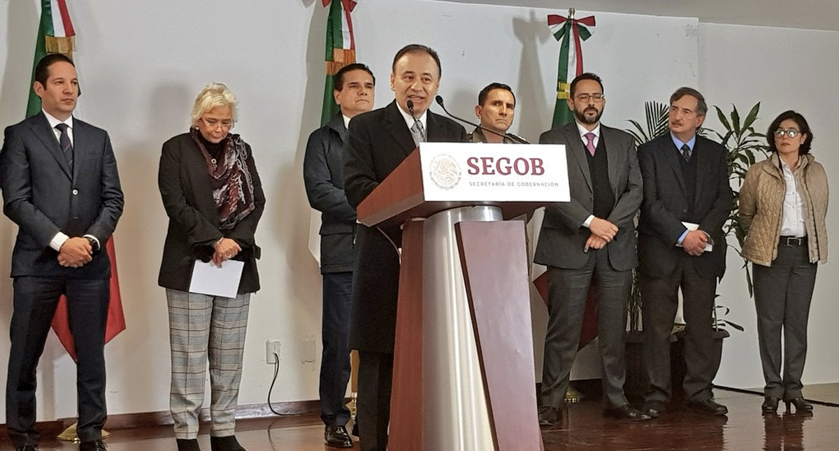 Gobernadores respaldan estrategia contra robo de combustible