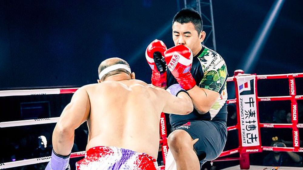 #Video Peleador de MMA noquea a maestro de artes marciales