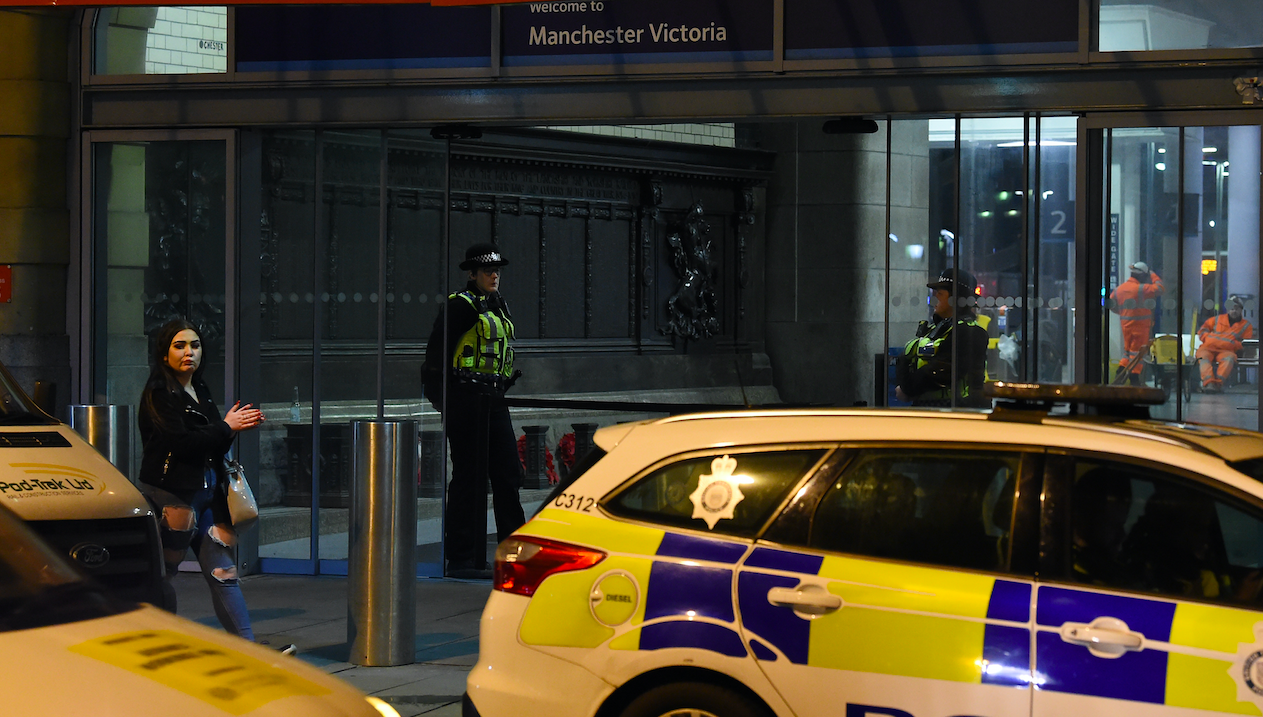Policía investiga apuñalamiento de Manchester como ataque terrorista