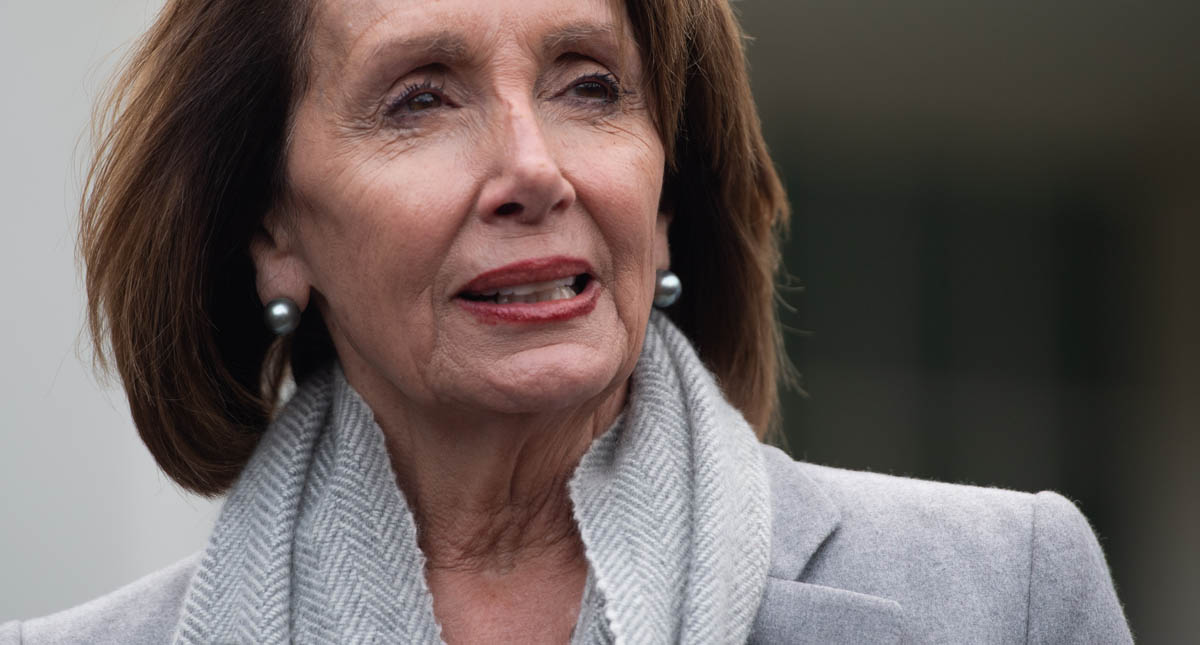 Pelosi pide a Trump posponer discurso por cierre parcial de Gobierno