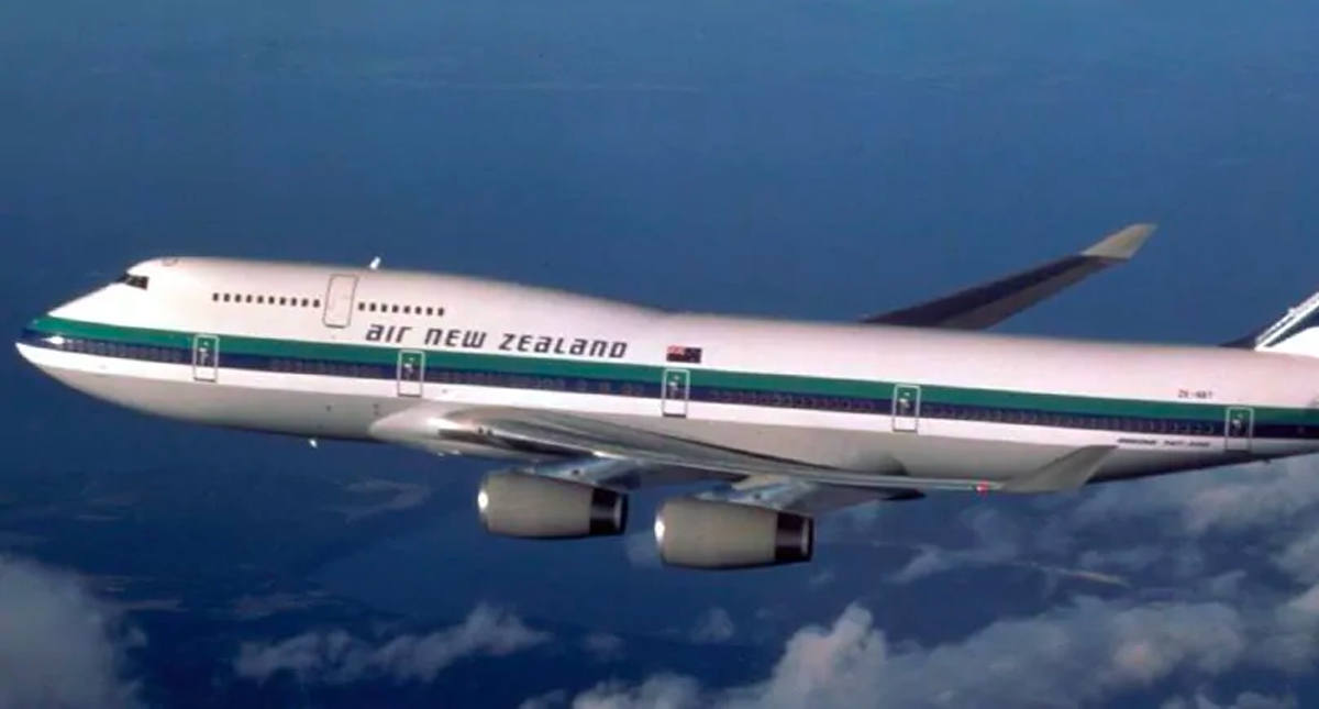 Pasajero muere en pleno vuelo de China a Nueva Zelanda