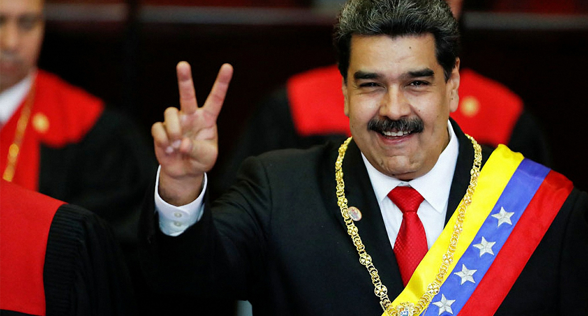 Maduro anuncia cierre de embajada y consulados de Venezuela en EE.UU.