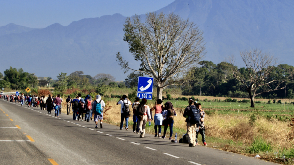 Integrantes de nueva caravana migrante llegan a Tapachula