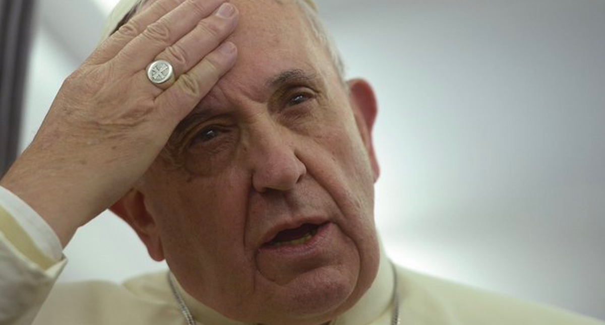 Papa reconoce que la Iglesia está “herida por su pecado”