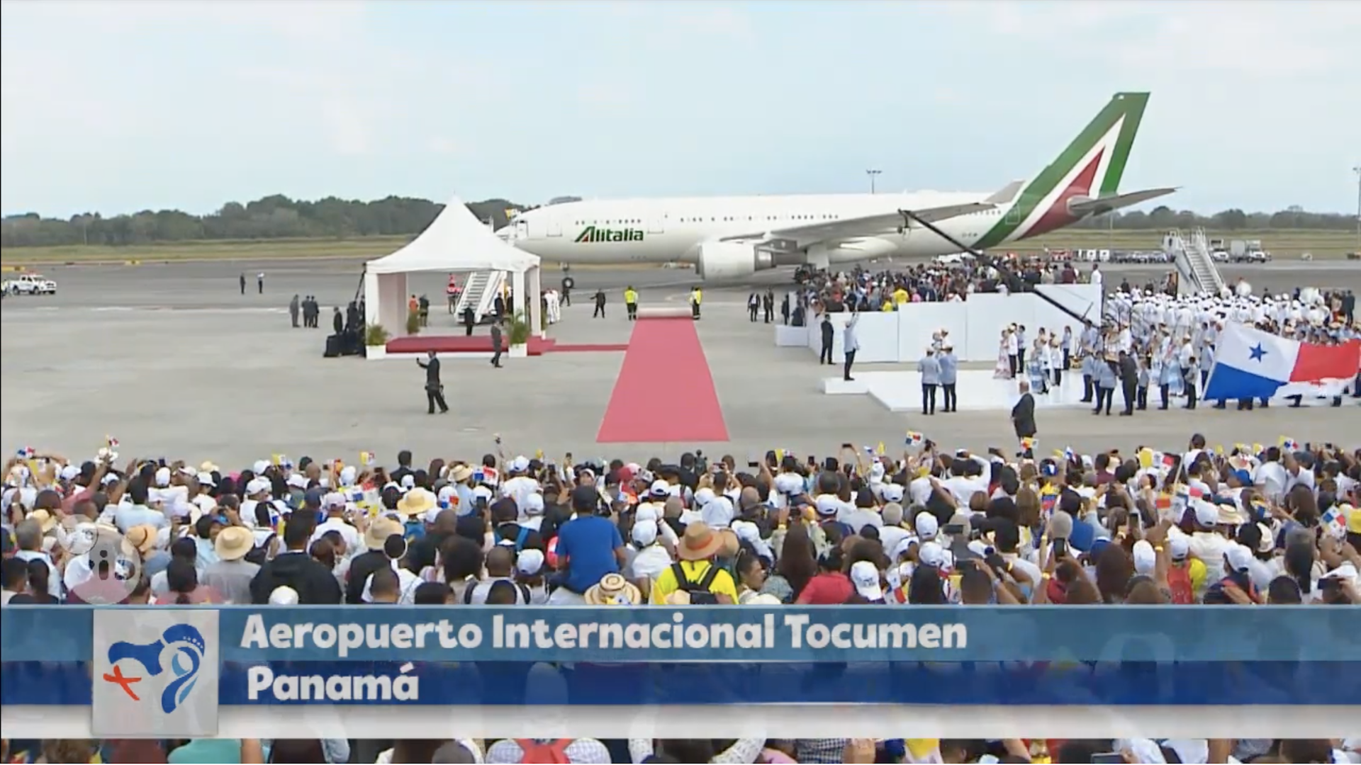 Llega papa Francisco a Panamá
