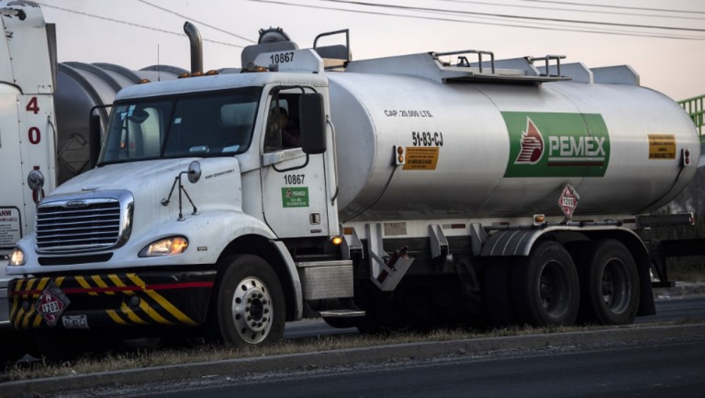 Llega gasolina a terminal de Azcapotzalco para surtir a capitalinos