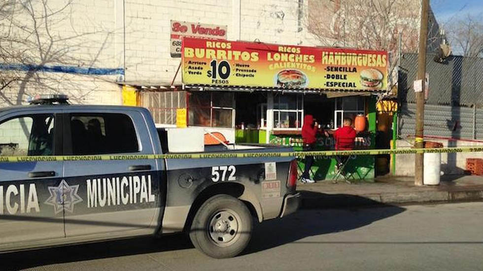 Policía balea a hombre al intentar detener pelea en Chihuahua