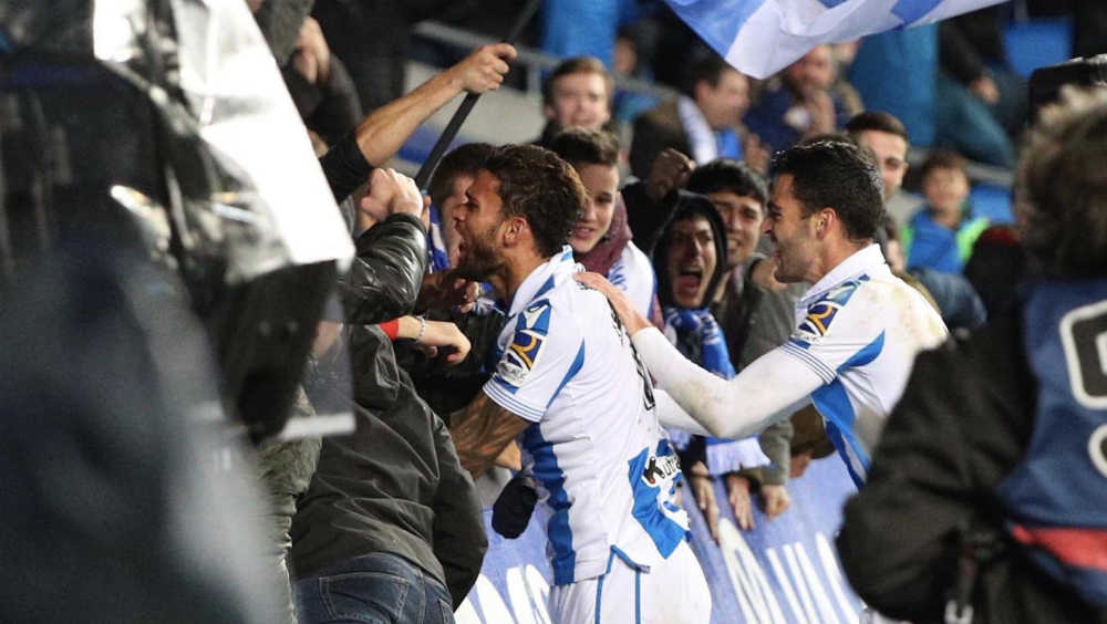 Con Héctor Moreno como titular, Real Sociedad venció a Espanyol