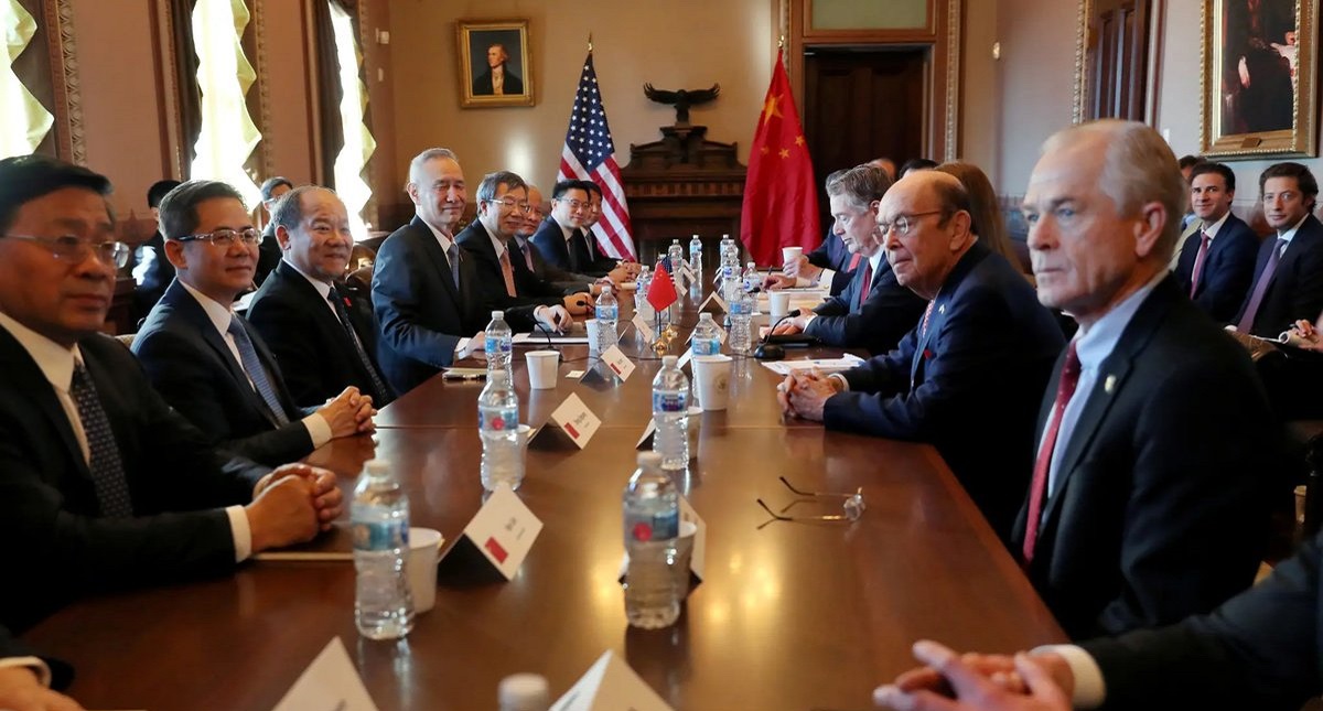 Trump se congratula por buenas negociaciones con China