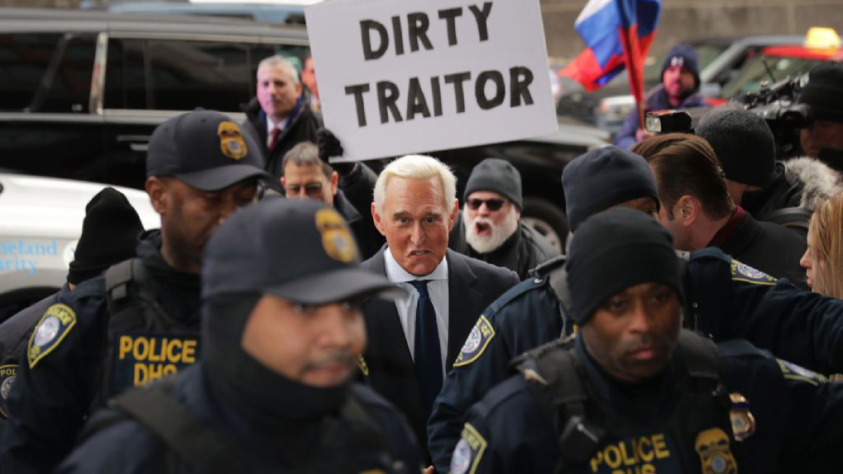 Roger Stone se declara inocente de mentir al Congreso