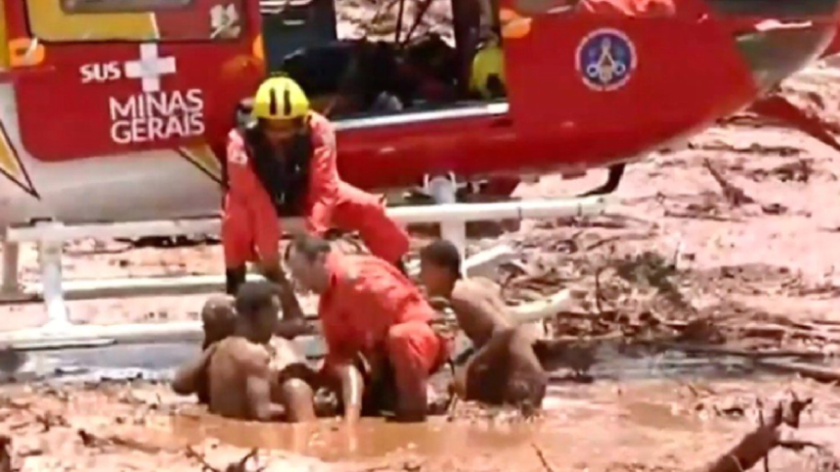 Ruptura de dique minero en Brasil deja varios muertos