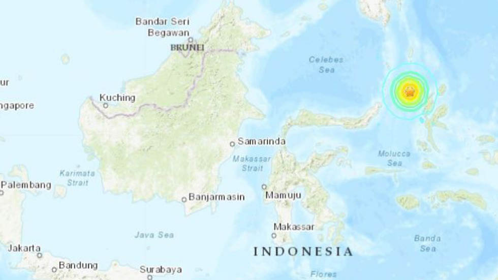 Sismo de magnitud 6.6 despierta a Indonesia