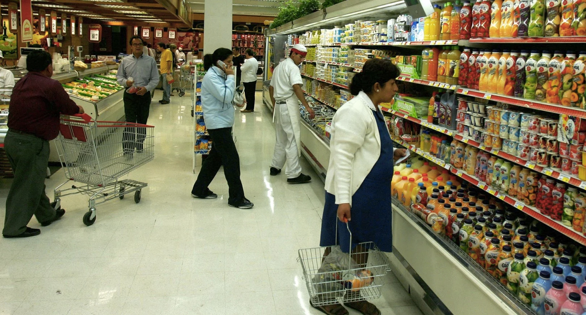 Advierte Concanaco posible desabasto de víveres por falta de combustible