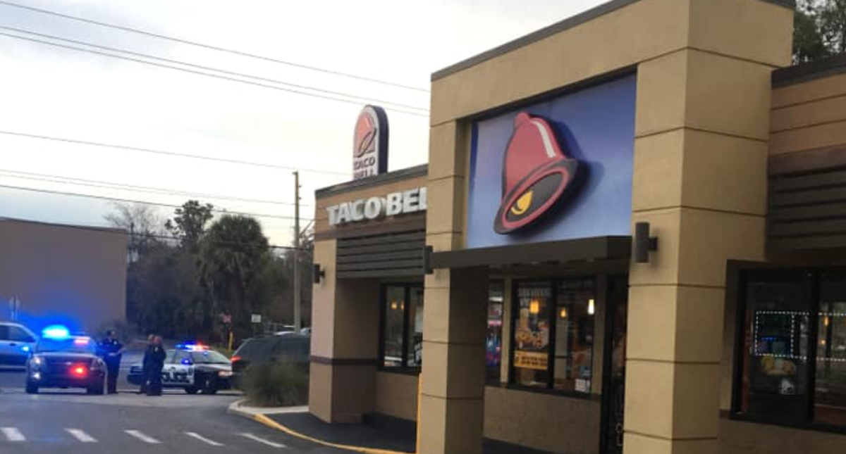 Evacuan Taco Bell en Florida por cliente con granada