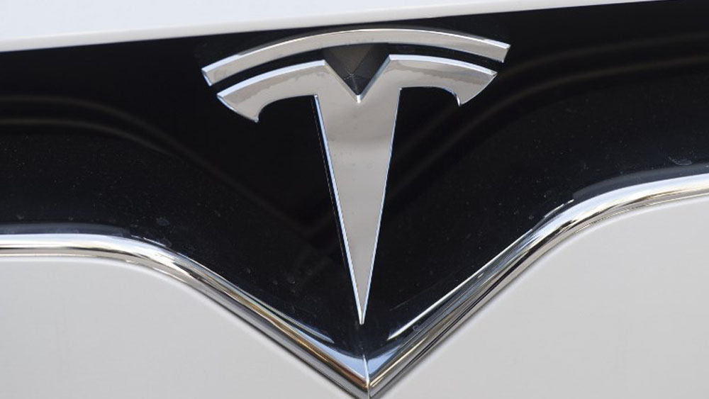 Tesla anuncia reducción de 7 por ciento de su personal - tesla