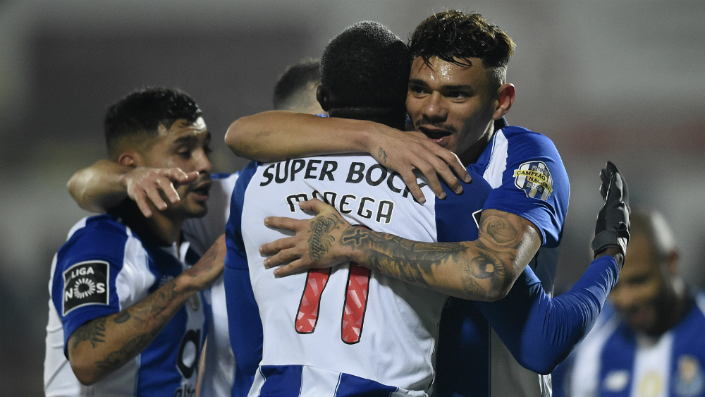 Porto golea a domicilio 4-1 al Chaves
