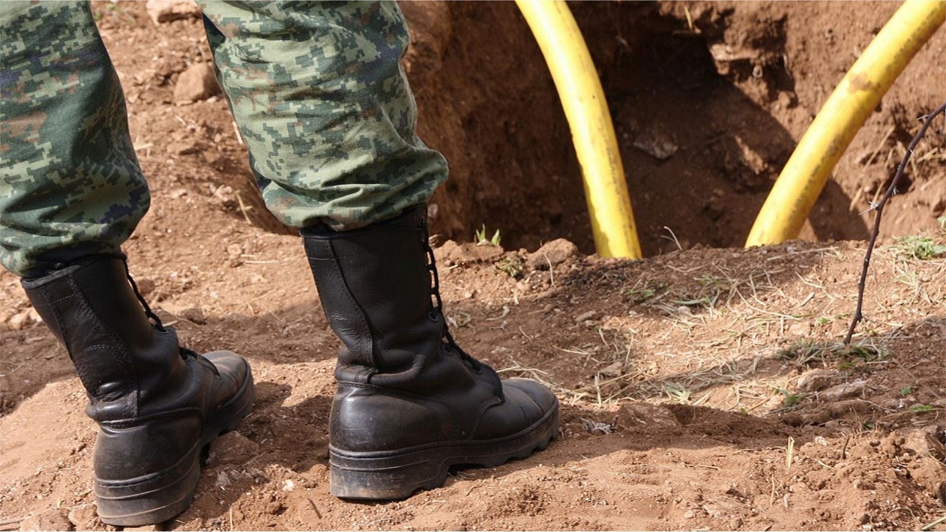 Mexicanos desaprueban estrategia contra el robo de combustible Mexicanos desaprueban estrategia contra el robo de combustible