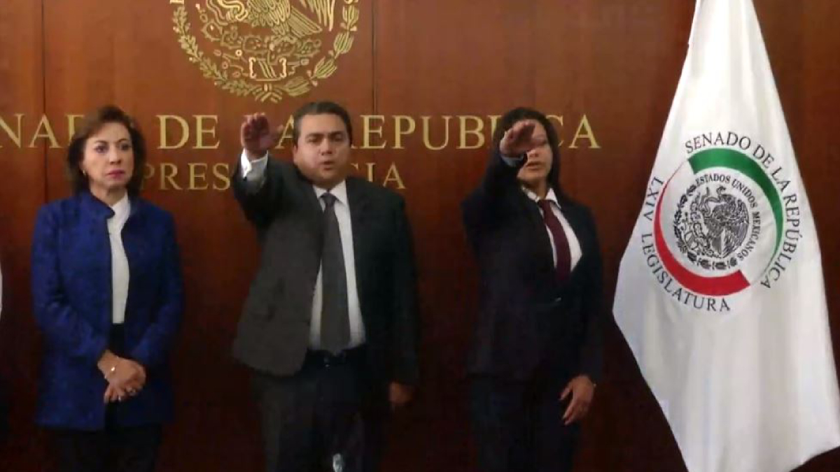 Rinden protesta senadores suplentes del Moreno Valle y Angélica García Arrieta