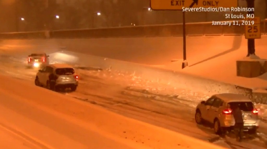 Tormenta invernal deja al menos siete muertos en EE. UU. - tormenta-invernal-missouri