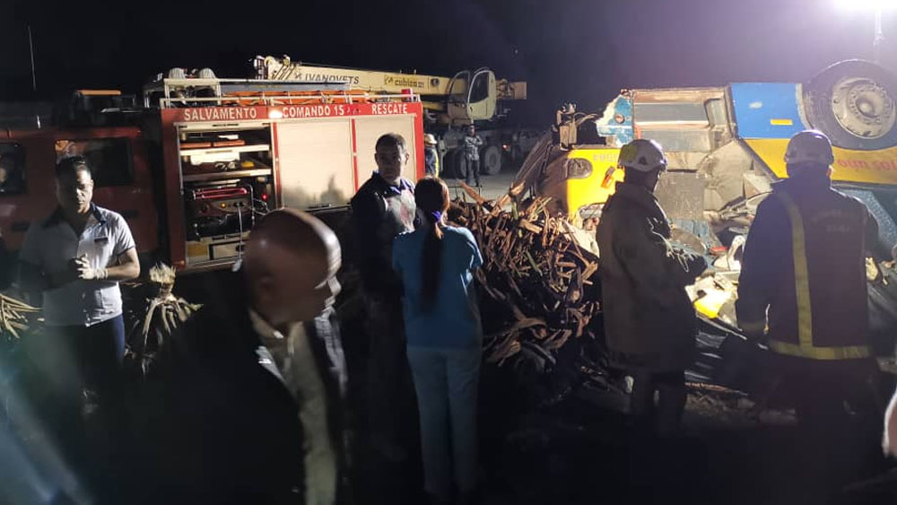 Tornado deja tres muertos y 172 heridos en Cuba