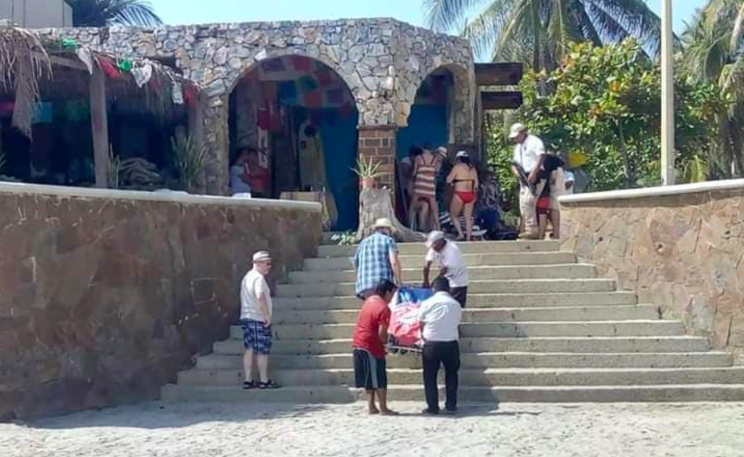 Turista canadiense muere ahogado en Huatulco
