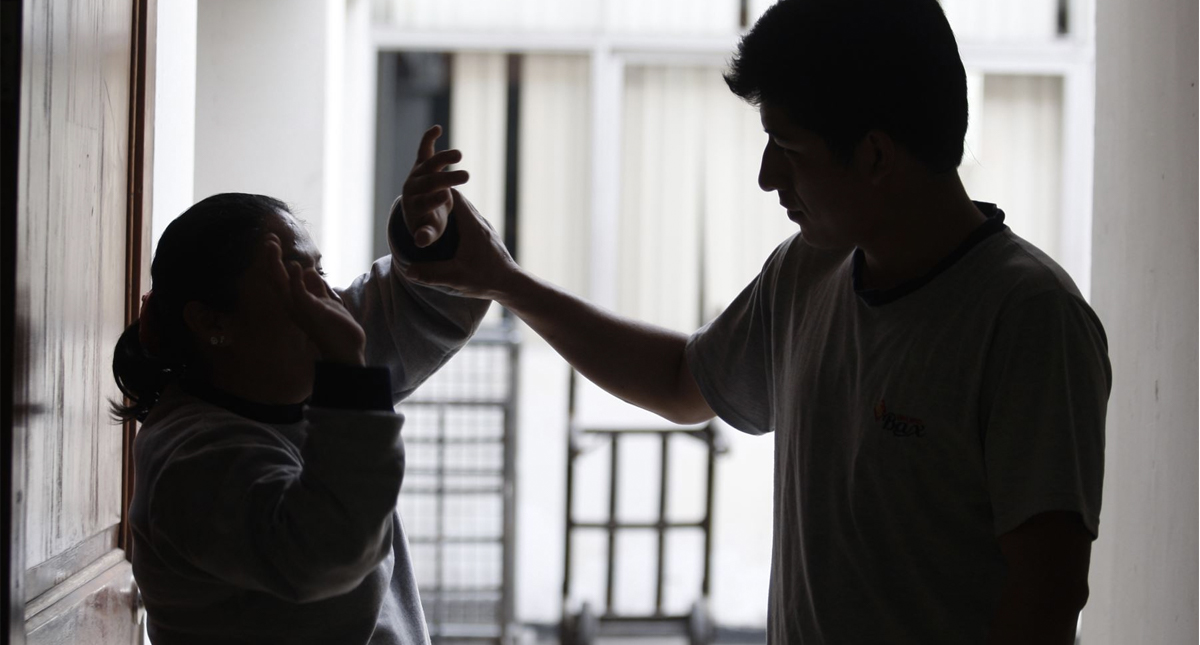 Más de la mitad de mujeres muertas en 2017 fueron asesinadas por sus parejas o familia