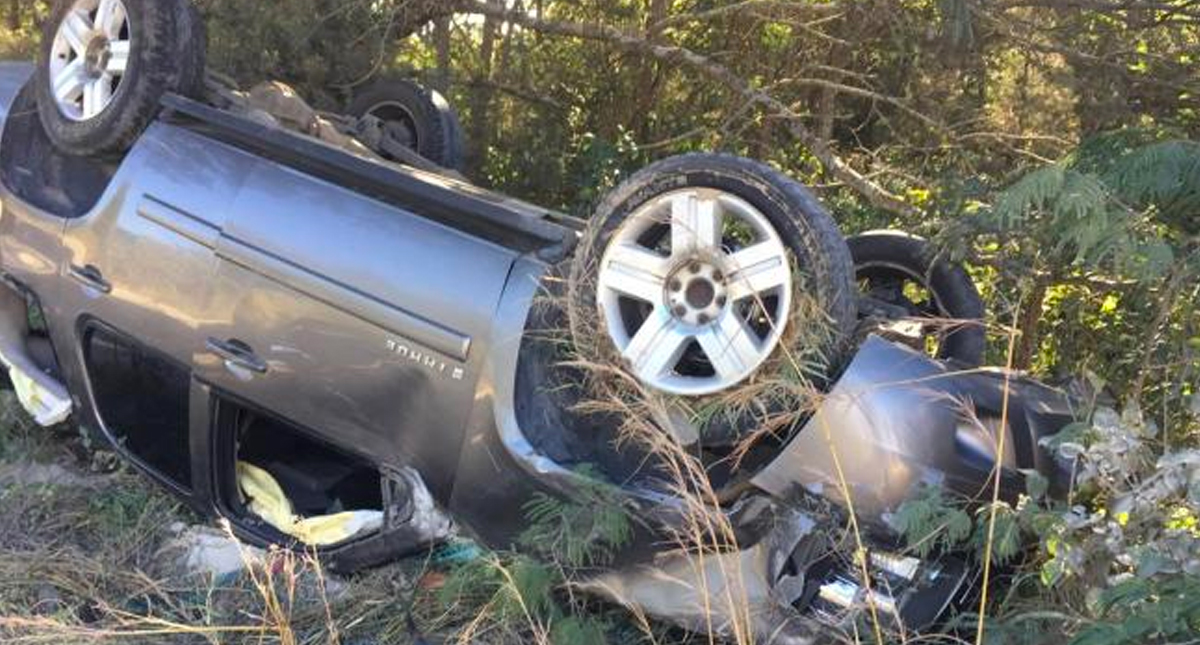 Vuelcan migrantes tras ser perseguidos por militares en Chiapas