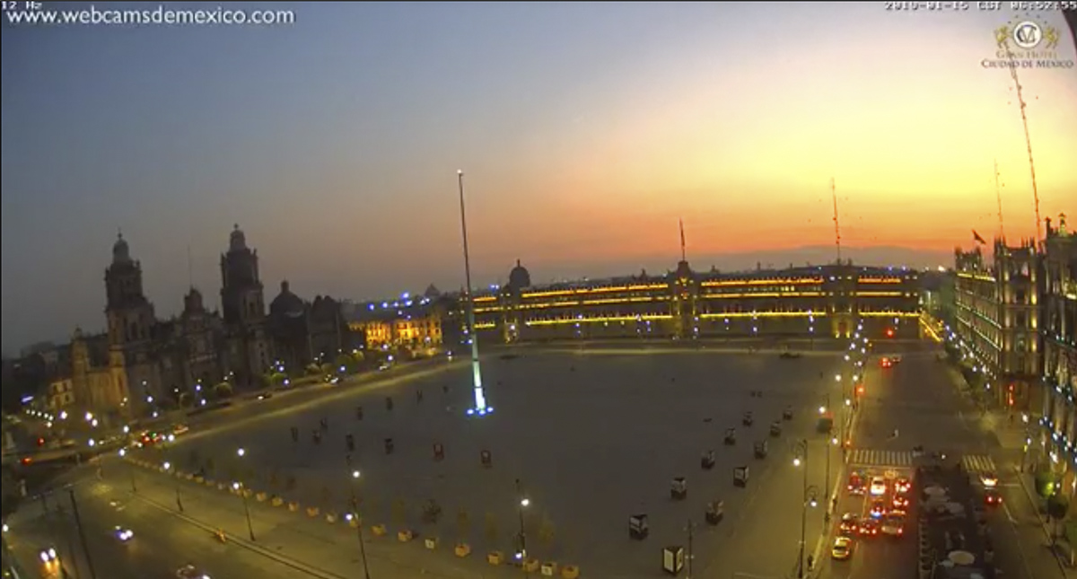 Manifestación en el Zócalo capitalino