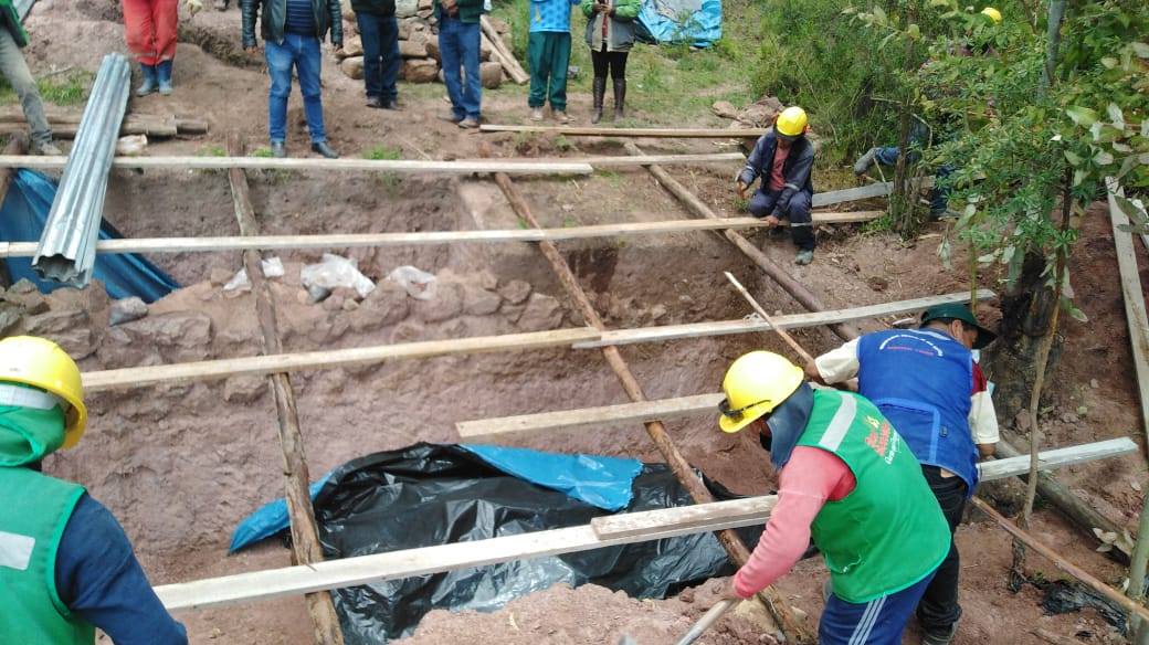 Encuentran entierro prehispánico en Cusco - 51576939-1895815770529580-765454745144918016-o