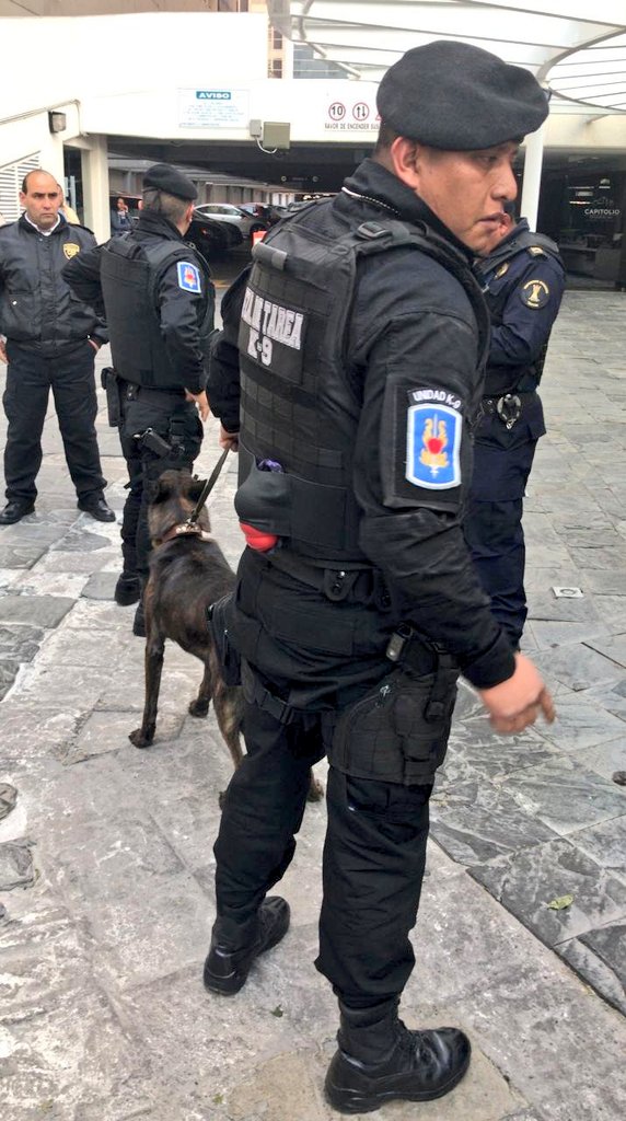#Video Desalojan edificio de la Anáhuac tras amenaza de bomba - alertas-urbanas