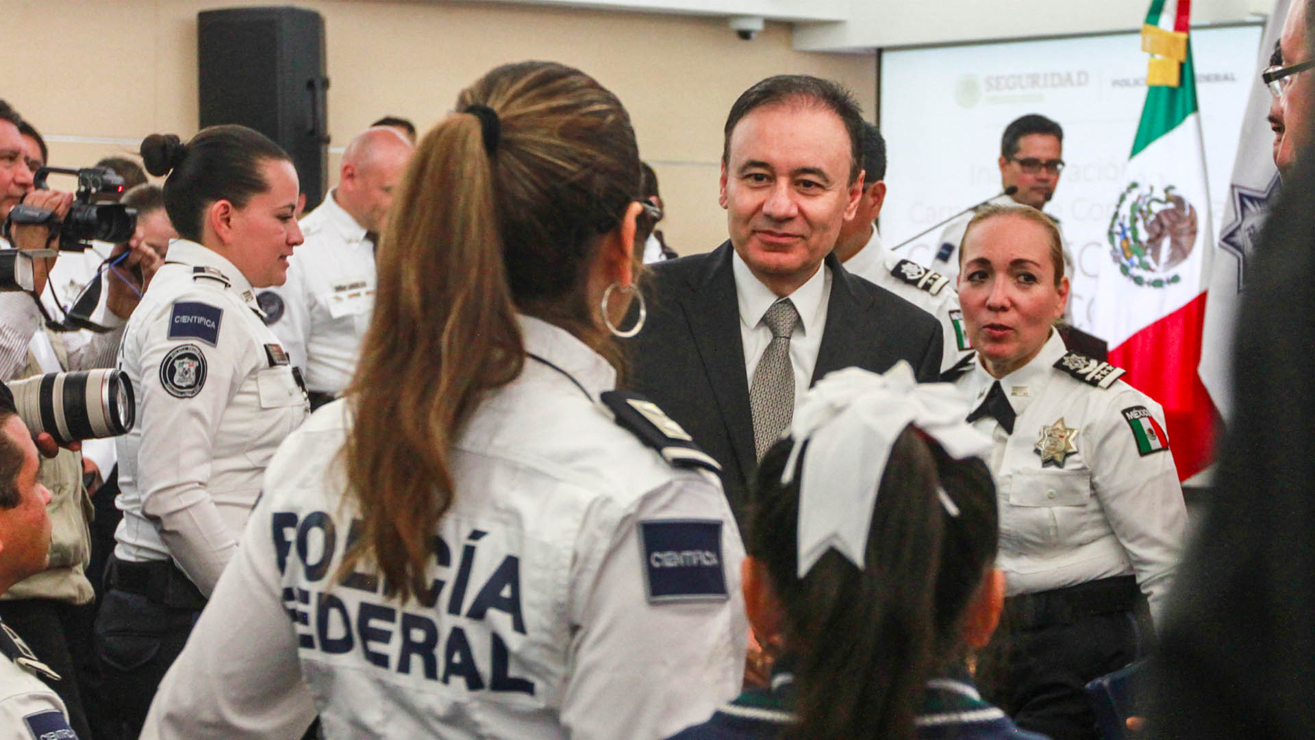 Criminalidad se redujo dos tercios en zonas especiales: Durazo