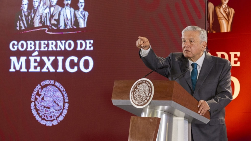 López Obrador creará 20 mil empleos permanentes en tierra de ‘el Chapo’