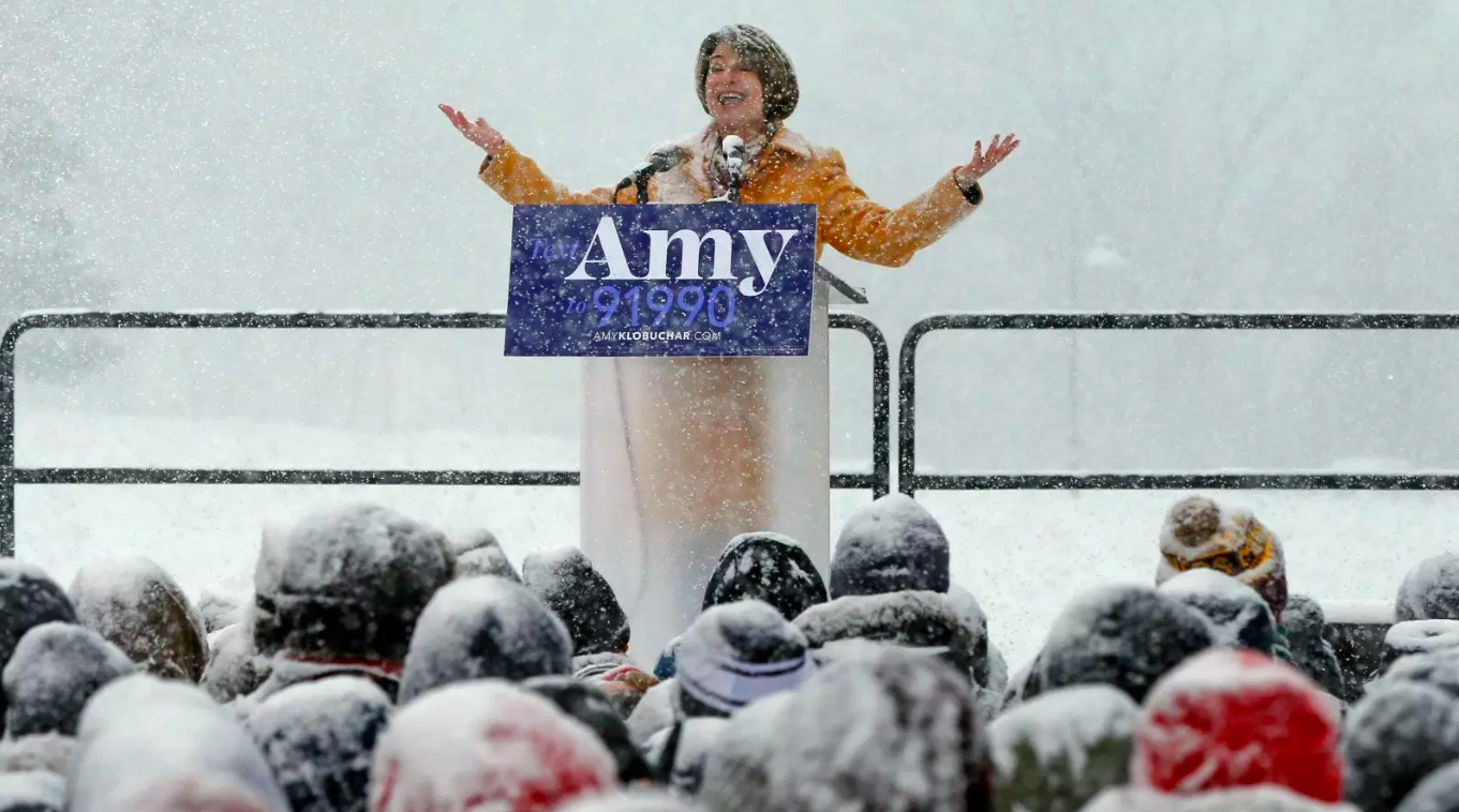 Amy Klobuchar se suma a la lista de precandidatos demócratas para 2020