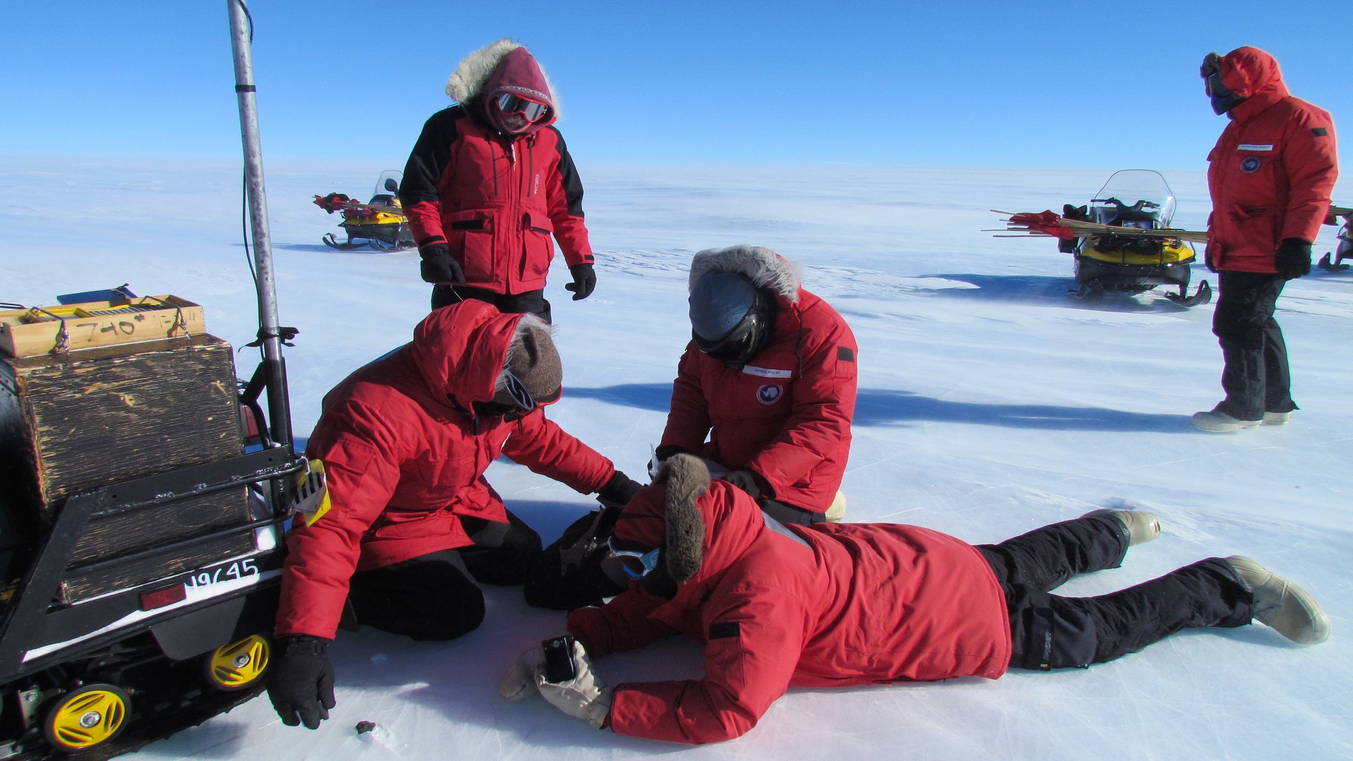 Hallan meteoritos que trajeron agua a la Tierra - analisis-de-meteorito