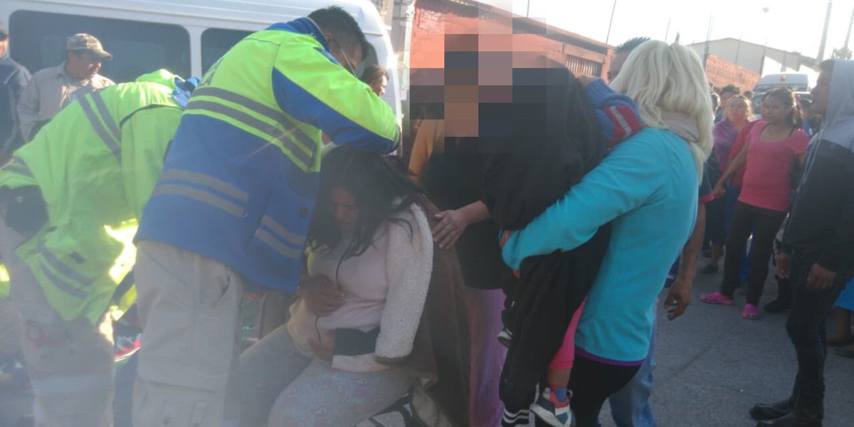 Combi se queda sin frenos y atropella a siete personas en Puebla - atropello-puebla1