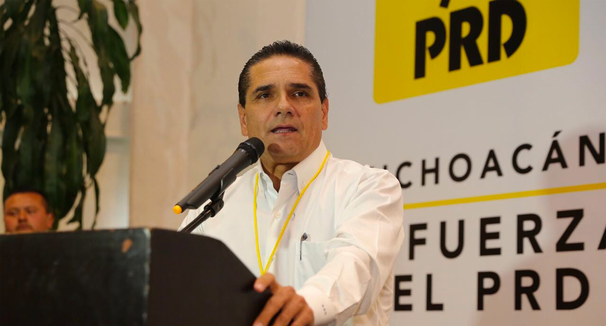 PRD defiende a Silvano Aureoles y arremete contra la CNTE