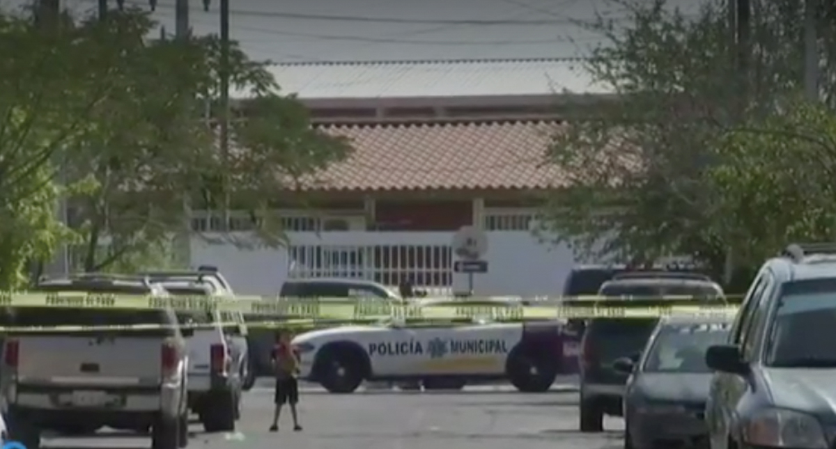 Encuentran restos de menor de 11 meses enterrados en el patio de su casa